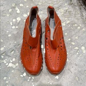 Women's Athletic Shoes - Orange